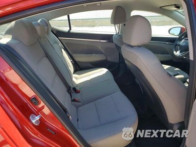 Zdjęcie 10 z 13 samochodu: 2019 HYUNDAI ELANTRA SE VIN:5NPD84LF8KH470302 - miniatura