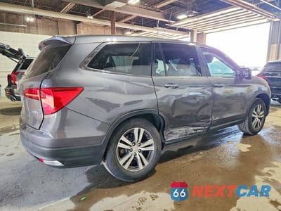 Trzecie zdjęcie samochodu z tyłu: 2017 HONDA PILOT EXL VIN:5FNYF6H5XHB085785 - miniatura