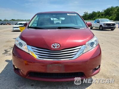 Piąte zdjęcie samochodu w środku: 2017 TOYOTA SIENNA XLE 7-PASSENGER VIN:5TDDZ3DC7HS179238 - miniatura