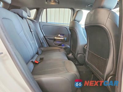 Zdjęcie 11 z 14 samochodu: 2025 MERCEDES-BENZ GLA 250 VIN:W1N4N4GB6SJ639071 - miniatura
