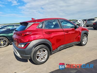 Trzecie zdjęcie samochodu z tyłu: 2023 HYUNDAI KONA SE VIN:KM8K22AB8PU036855 - miniatura