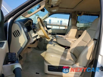 Zdjęcie 7 z 12 samochodu: 2010 FORD F350 SUPER DUTY VIN:1FTWW3DR1AEB28335 - miniatura