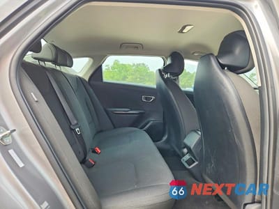 Zdjęcie 10 z 13 samochodu: 2026 KIA K4 LXS VIN:3KPFT4DE3TE256482 - miniatura