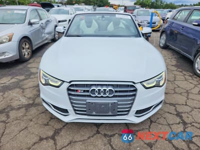 Piąte zdjęcie samochodu w środku: 2014 AUDI S5 PREMIUM PLUS VIN:WAUCGAFH3EN000187 - miniatura
