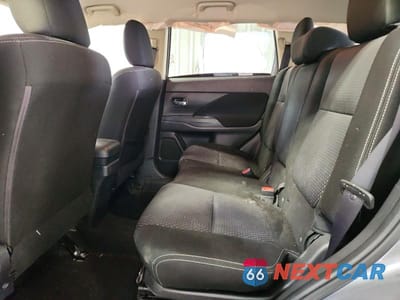 Zdjęcie 11 z 14 samochodu: 2017 MITSUBISHI OUTLANDER ES VIN:JA4AZ2A3XHZ030624 - miniatura