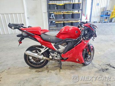 2014 HONDA VFR800 F JH2RC791XEK000643 - główne zdjęcie licytacji z USA - miniatura
