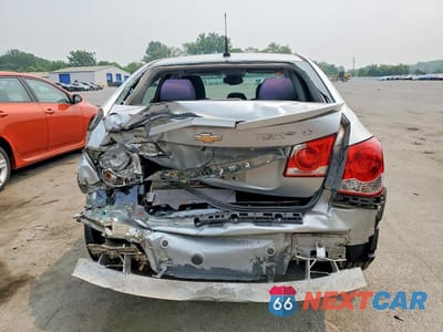 Zdjęcie 6 z 12 samochodu: 2013 CHEVROLET CRUZE LT VIN:1G1PC5SB3D7243082 - miniatura