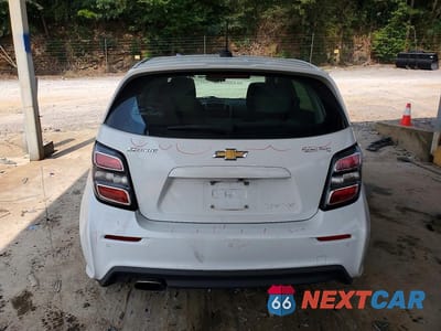 Zdjęcie 6 z 12 samochodu: 2019 CHEVROLET SONIC VIN:1G1JG6SB8K4124930 - miniatura