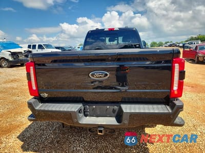 Zdjęcie 6 z 13 samochodu: 2025 FORD F350 SUPER DUTY VIN:1FT8W3BM6SED75450 - miniatura
