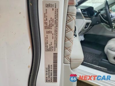 Zdjęcie 13 z 13 samochodu: 2022 JEEP GRAND CHEROKEE SUMMIT 4XE VIN:1C4RJYE61N8755991 - miniatura