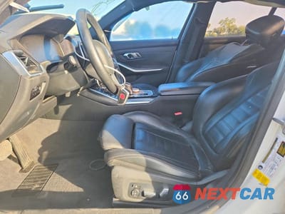 Zdjęcie 7 z 12 samochodu: 2019 BMW 330I VIN:WBA5R1C55KAE82213 - miniatura