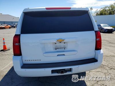 Zdjęcie 6 z 13 samochodu: 2015 CHEVROLET SUBURBAN C1500 LT VIN:1GNSCJKC1FR639836 - miniatura