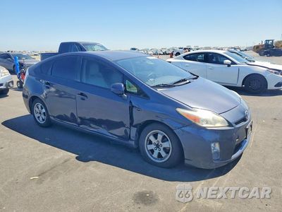 Czwarte zdjęcie samochodu z boku: 2010 TOYOTA PRIUS IV VIN:JTDKN3DU4A0101701 - miniatura