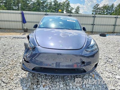 Piąte zdjęcie samochodu w środku: 2023 TESLA MODEL Y VIN:7SAYGDED0PF933946 - miniatura