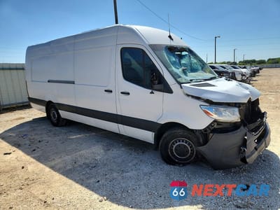 Czwarte zdjęcie samochodu z boku: 2022 MERCEDES-BENZ SPRINTER 2500 VIN:W1Y4DDHY1NT103307 - miniatura