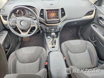Zdjęcie 8 z 14 samochodu: 2016 JEEP CHEROKEE LATITUDE VIN:1C4PJMCS1GW277893 - miniatura