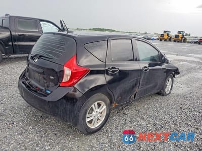 Trzecie zdjęcie samochodu z tyłu: 2016 NISSAN VERSA NOTE SV VIN:3N1CE2CP5GL396607 - miniatura
