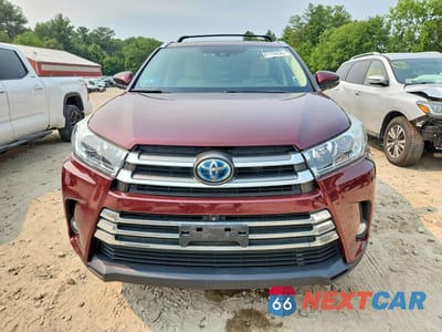 Piąte zdjęcie samochodu w środku: 2017 TOYOTA HIGHLANDER HYBRID LIMITED PLATINUM VIN:5TDDGRFH6HS026030 - miniatura