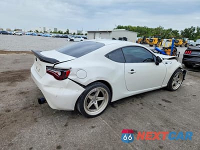 Trzecie zdjęcie samochodu z tyłu: 2015 SCION FR-S BASE VIN:JF1ZNAA1XF8700792 - miniatura