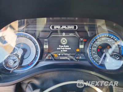 Zdjęcie 9 z 13 samochodu: 2020 RAM 1500 LIMITED VIN:1C6SRFHM1LN244411 - miniatura
