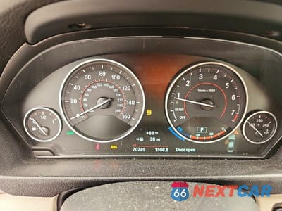 Zdjęcie 9 z 12 samochodu: 2017 BMW 330 XI VIN:WBA8D9G33HNU66464 - miniatura