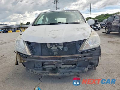 Piąte zdjęcie samochodu w środku: 2012 NISSAN VERSA 1.8 S VIN:3N1BC1CP7CL360990 - miniatura