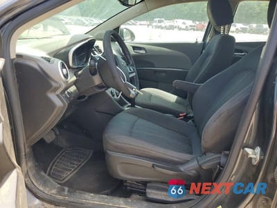 Zdjęcie 7 z 12 samochodu: 2017 CHEVROLET SONIC LT VIN:1G1JD5SHXH4131345 - miniatura