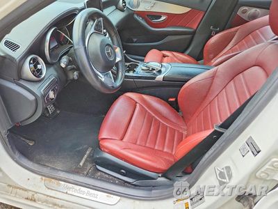 Zdjęcie 13 z 24 samochodu: 2015 MERCEDES-BENZ C 300 VIN:55SWF4JB7FU077425 - miniatura