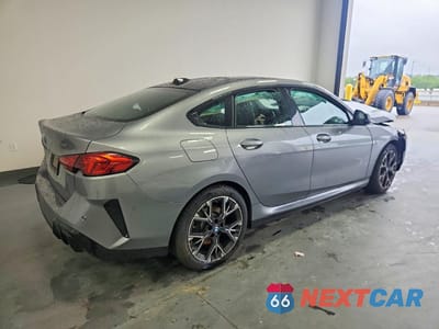 Trzecie zdjęcie samochodu z tyłu: 2026 BMW 228XI VIN:WBA23GG05T7T85238 - miniatura