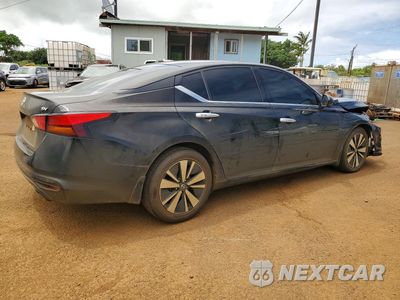 Trzecie zdjęcie samochodu z tyłu: 2020 NISSAN ALTIMA SV VIN:1N4BL4DV5LC212477 - miniatura