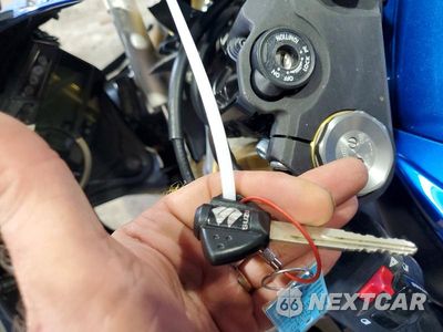 Zdjęcie 8 z 9 samochodu: 2022 SUZUKI GSX-R750 VIN:JS1GR7MA0N7100527 - miniatura