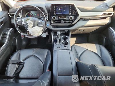 Zdjęcie 8 z 13 samochodu: 2021 TOYOTA HIGHLANDER HYBRID XLE VIN:5TDGBRCHXMS535659 - miniatura