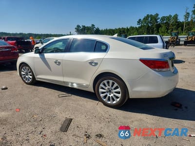 Drugie zdjęcie samochodu z przodu: 2013 BUICK LACROSSE PREMIUM VIN:1G4GF5E30DF180771 - miniatura