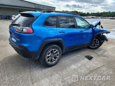 Trzecie zdjęcie samochodu z tyłu: 2022 JEEP CHEROKEE TRAILHAWK VIN:1C4PJMBX5ND532549 - miniatura