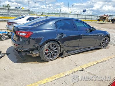 Trzecie zdjęcie samochodu z tyłu: 2020 MASERATI GHIBLI S VIN:ZAM57YTS3L1350374 - miniatura