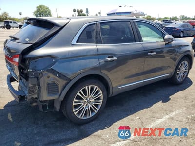 Trzecie zdjęcie samochodu z tyłu: 2018 LINCOLN MKX RESERVE VIN:2LMPJ8LR3JBL29246 - miniatura