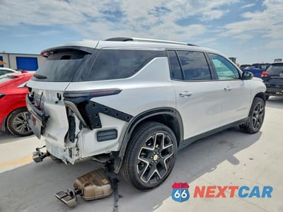 Trzecie zdjęcie samochodu z tyłu: 2025 CHEVROLET TRAVERSE HIGH COUNTRY VIN:1GNERKRS3SJ171003 - miniatura