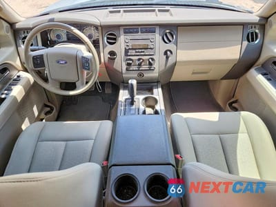 Zdjęcie 8 z 13 samochodu: 2010 FORD EXPEDITION XLT VIN:1FMJU1F57AEB70504 - miniatura