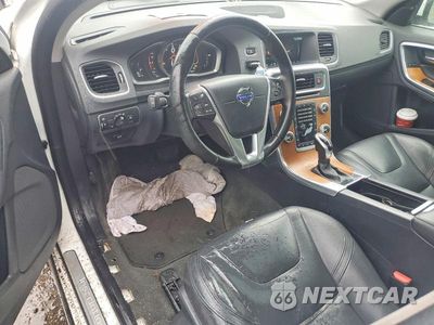 Zdjęcie 8 z 12 samochodu: 2017 VOLVO S60 PLATINUM VIN:LYV402TM8HB126844 - miniatura