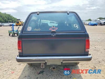 Zdjęcie 6 z 12 samochodu: 1988 CHEVROLET BLAZER S10 VIN:1GNCS18ZXJ8237265 - miniatura