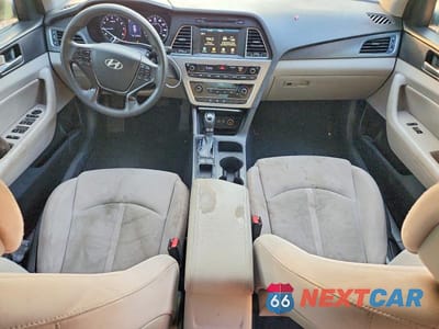 Zdjęcie 8 z 12 samochodu: 2016 HYUNDAI SONATA SPORT VIN:5NPE34AF3GH389267 - miniatura