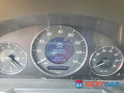 Zdjęcie 9 z 12 samochodu: 2006 MERCEDES-BENZ E 350 VIN:WDBUF56J86A945924 - miniatura