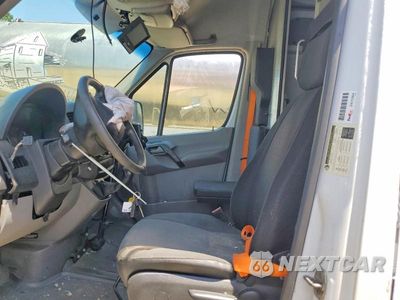 Zdjęcie 7 z 12 samochodu: 2012 MERCEDES-BENZ SPRINTER 2500 DELIVERY VAN VIN:WD3PE8CB2C5671845 - miniatura