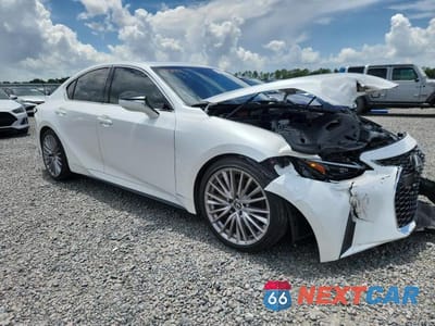 Czwarte zdjęcie samochodu z boku: 2024 LEXUS IS 300 BASE VIN:JTHDA1D2XR5133024 - miniatura