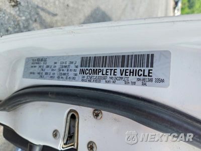 Zdjęcie 12 z 12 samochodu: 2018 RAM 3500 VIN:3C7WRTCJ2JG331667 - miniatura