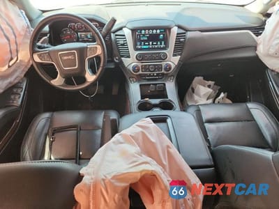 Zdjęcie 8 z 13 samochodu: 2019 GMC YUKON SLT VIN:1GKS2BKC6KR350712 - miniatura