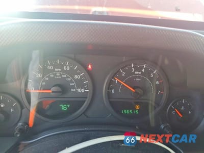 Zdjęcie 9 z 13 samochodu: 2008 JEEP WRANGLER UNLIMITED X VIN:1J4GA39118L635760 - miniatura