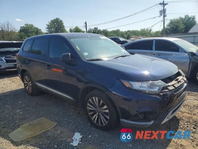 Czwarte zdjęcie samochodu z boku: 2020 MITSUBISHI OUTLANDER ES VIN:JA4AD2A3XLZ047253 - miniatura