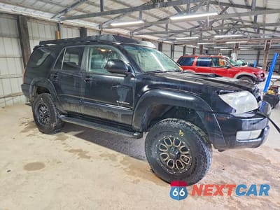 Czwarte zdjęcie samochodu z boku: 2004 TOYOTA 4RUNNER SPORT EDITION VIN:JTEZU14R040027064 - miniatura