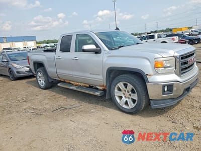 Czwarte zdjęcie samochodu z boku: 2015 GMC SIERRA K1500 SLE VIN:1GTV2UEC3FZ362502 - miniatura